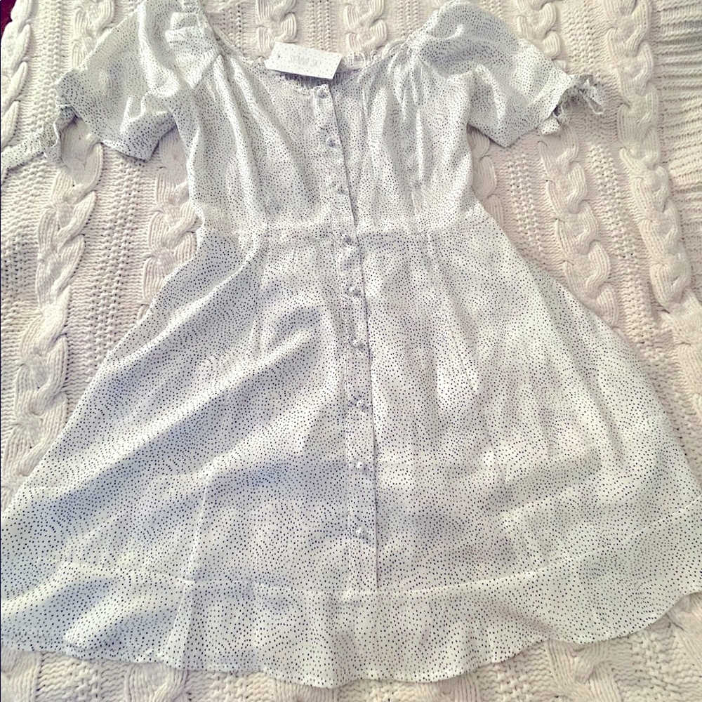 White polka dot summer dress women’s size large